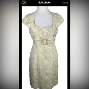 Tahari NWT Beaded Pearl waist buckle Metallic Ivory Brocade Sheath Dress Sz 8